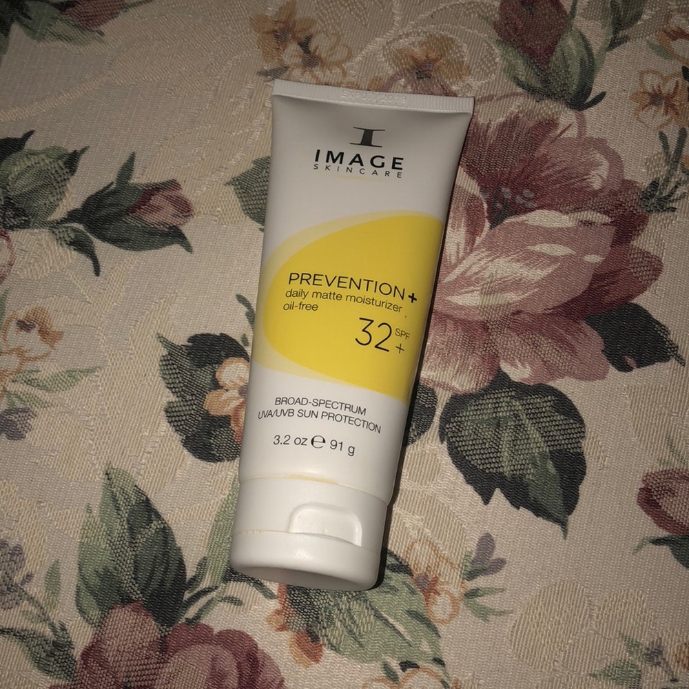 Image Skincare* Prevention Matte moisturizer 32spf